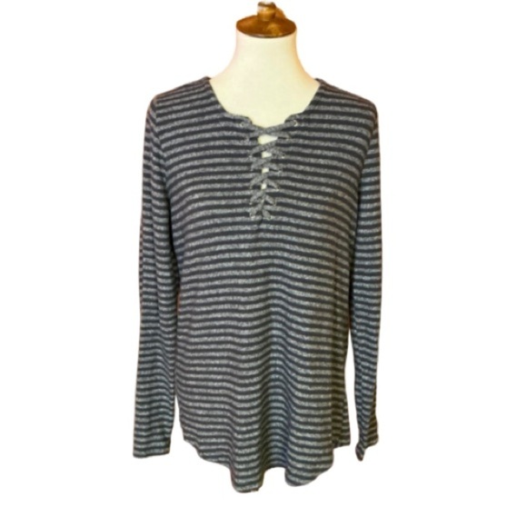 BKE striped slouchy soft sweater - Picture 1 of 9